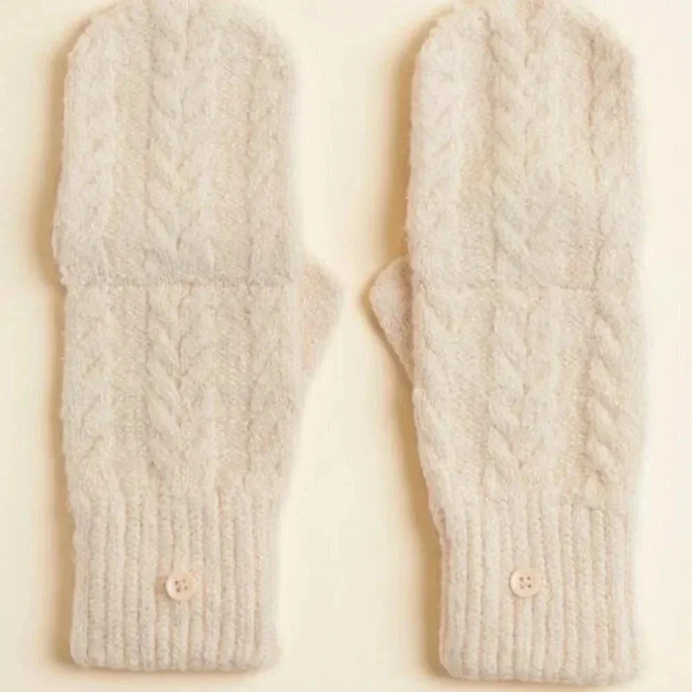 Torrid Cable Knit fold Glove